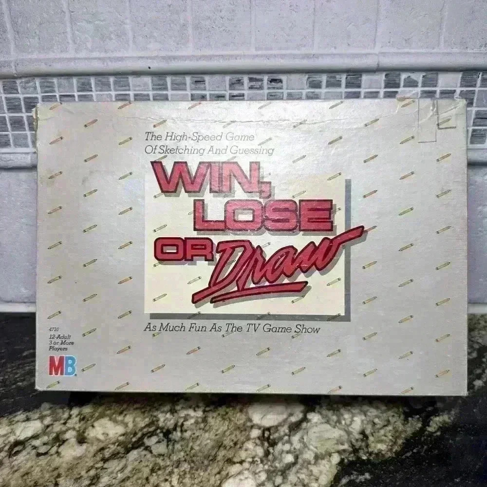 VINTAGE WIN LOSE OR DRAW Board Game Milton Bradley 1987